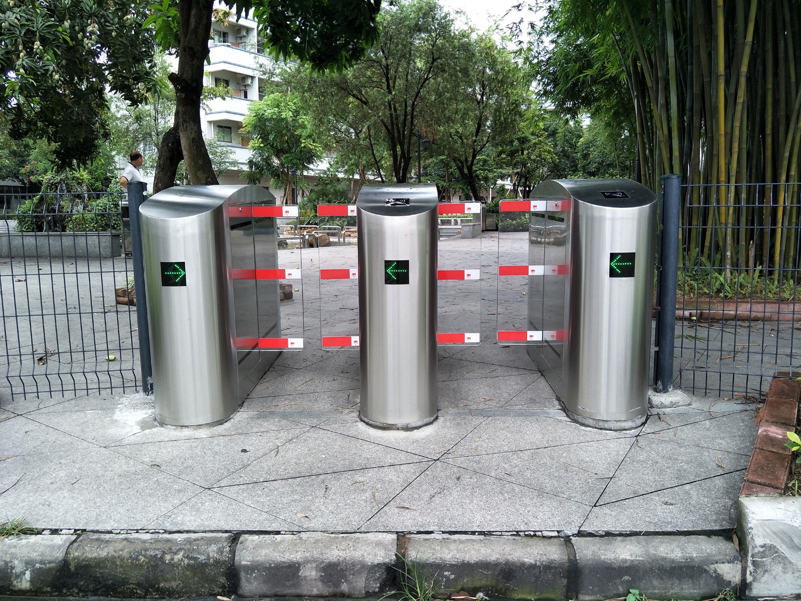 1584064958628876.jpg 门禁机.jpg